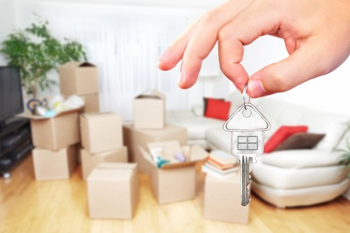 Removal van serving homes in Becontreeheath