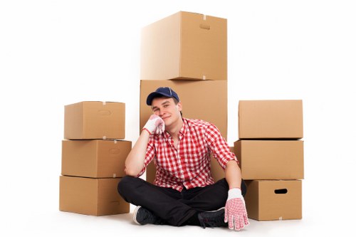 Removal van and moving equipment used for Becontreeheath moves